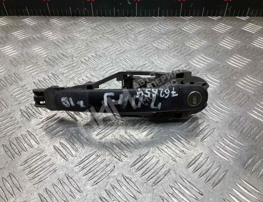 Ручка наружная передняя левая Volkswagen Golf IV (1J) 1997-2004  Volkswagen Golf Golf IV (1J) 1997-2004