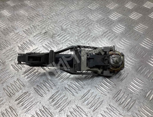 Ручка наружная передняя левая Volkswagen Golf IV (1J) 1997-2004  Volkswagen Golf Golf IV (1J) 1997-2004