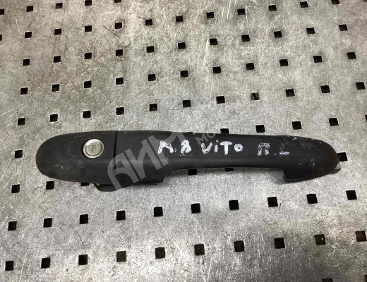 Ручка наружная передняя левая Mercedes Vito II (W639) 2003-2010  Mercedes Vito Vito II (W639) 2003-2010
