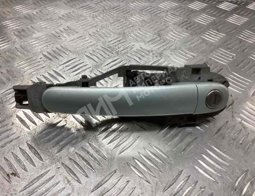 Ручка наружная передняя левая Volkswagen Polo IV (9N) 2005-2009 рестайлинг  Volkswagen Polo Polo IV (9N) 2005-2009 рестайлинг