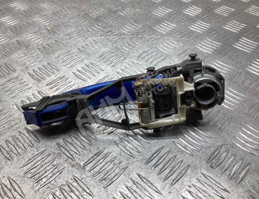 Ручка наружная передняя правая Volkswagen Golf V (1K) 2004-2009  Volkswagen Golf Golf V (1K) 2004-2009