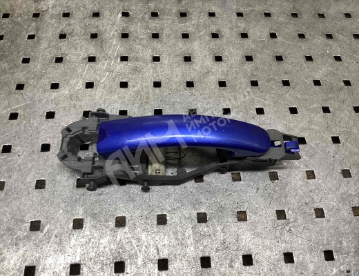Ручка наружная передняя правая Volkswagen Golf V (1K) 2004-2009  Volkswagen Golf Golf V (1K) 2004-2009