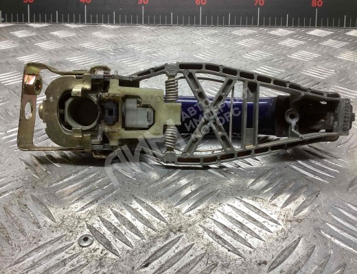 Ручка наружная передняя правая Volkswagen Touran I (1T) 2003-2006  Volkswagen Touran Touran I (1T) 2003-2006