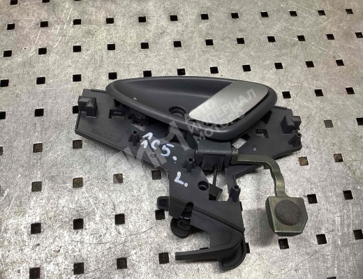 Ручка внутренняя задняя левая Citroen C5 I 2001-2004  Citroen C5 C5 I 2001-2004
