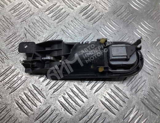 Ручка внутренняя передняя левая Volkswagen Golf IV (1J) 1997-2004  Volkswagen Golf Golf IV (1J) 1997-2004