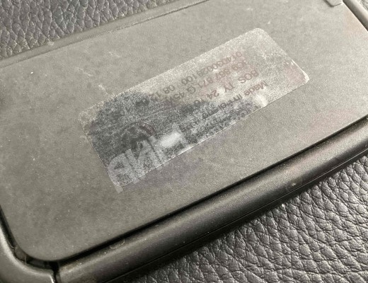Шторка багажника Volkswagen Passat B6 (3C) 2005-2010  Volkswagen Passat Passat B6 (3C) 2005-2010