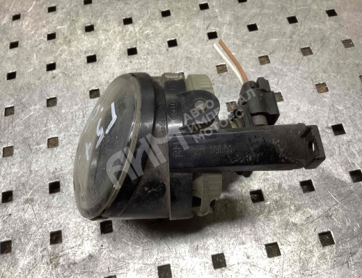Фара противотуманная правая Volkswagen Golf+ V (5M) 2005-2014  Volkswagen Golf Plus Golf+ V (5M) 2005-2014
