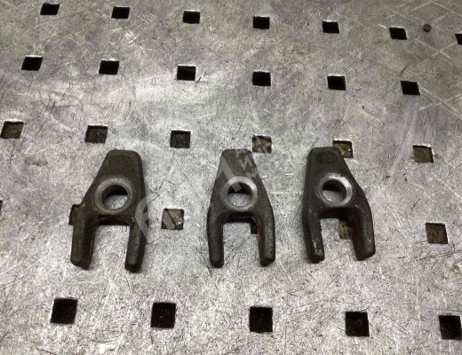 Скоба (кронштейн) крепления форсунки Renault Kangoo I 1997-2003  Renault Kangoo Kangoo I 1997-2003