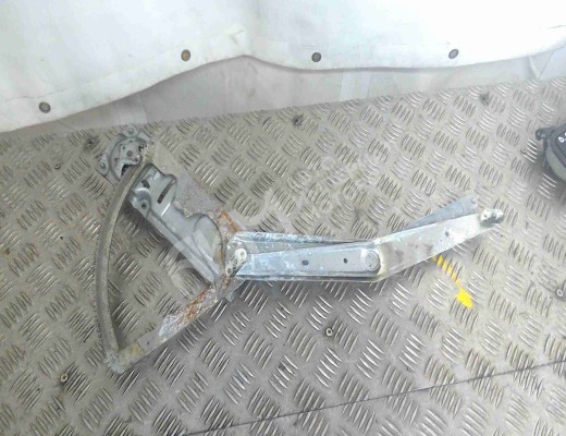 Стеклоподъемник передний левый Opel Corsa B 1993-2000  Opel Corsa Corsa B 1993-2000