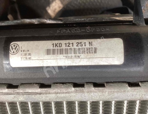 Радиатор (основной) Volkswagen Golf V (1K) 2004-2009  Volkswagen Golf Golf V (1K) 2004-2009
