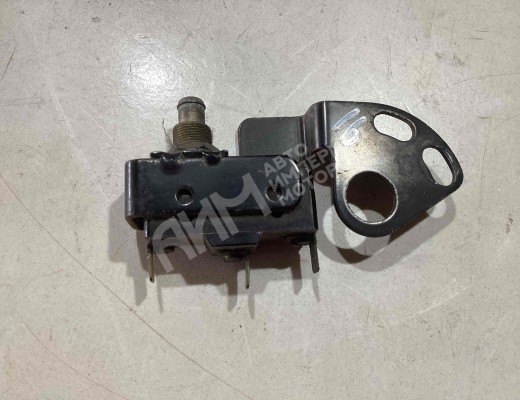 Выключатель концевой (концевик) Volvo FH I 1993-2001  Volvo FH FH I 1993-2001