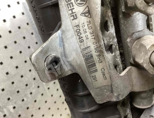 Кассета радиаторов Volkswagen Touareg I (7L) 2002-2006  Volkswagen Touareg Touareg I (7L) 2002-2006