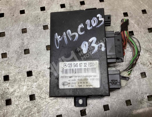 Блок согласования фаркопа Mercedes C (W203) 2000-2004  Mercedes C C (W203) 2000-2004