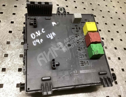 Блок предохранителей Opel Vectra C 2002-2005  Opel Vectra Vectra C 2002-2005