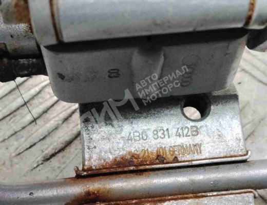 Петля двери передней правой Audi A6 C5 (4B) 1997-2001  Audi A6 A6 C5 (4B) 1997-2001