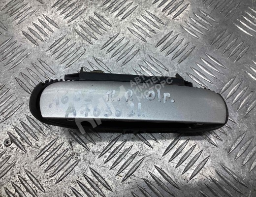 Ручка наружная передняя правая Audi A6 C5 (4B) 1997-2001  Audi A6 A6 C5 (4B) 1997-2001