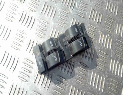 Блок управления стеклоподъемниками Audi A6 C5 (4B) 1997-2001  Audi A6 A6 C5 (4B) 1997-2001