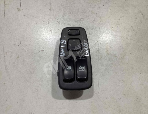 Кнопка стеклоподъемника переднего левого Scania G-Series I 2005-2017  Scania G-series G-Series I 2005-2017