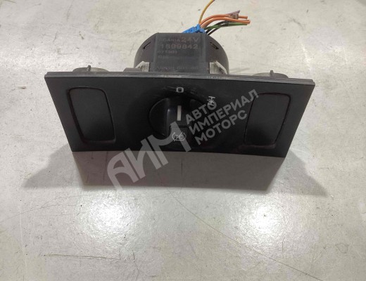 Кнопка (выключатель) Scania G-Series I 2005-2017  Scania G-series G-Series I 2005-2017