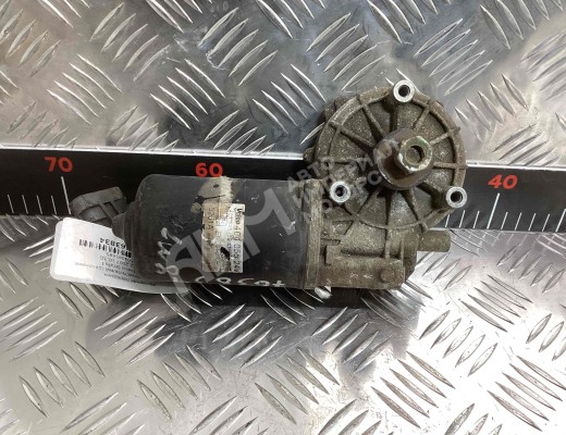 Моторчик передних стеклоочистителей (дворников) Iveco Stralis I 2002-2012  Iveco Stralis Stralis I 2002-2012