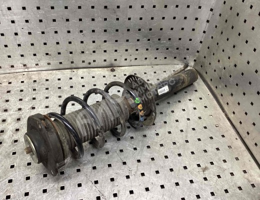 Стойка передняя правая Volkswagen Golf V (1K) 2004-2009  Volkswagen Golf Golf V (1K) 2004-2009