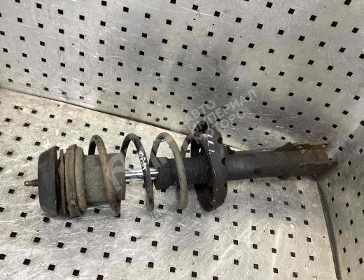 Стойка передняя левая Opel Astra G 1998-2004  Opel Astra Astra G 1998-2004