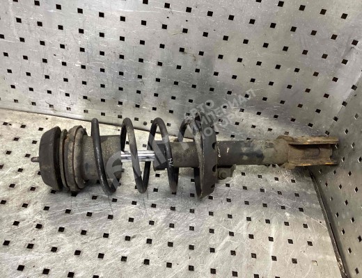 Стойка передняя правая Opel Astra G 1998-2004  Opel Astra Astra G 1998-2004