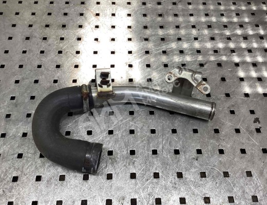 Патрубок интеркулера Opel Meriva A 2002-2006  Opel Meriva Meriva A 2002-2006