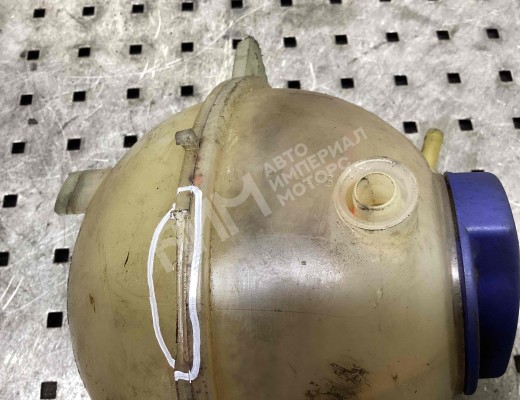 Бачок расширительный Volkswagen Golf IV (1J) 1997-2004  Volkswagen Golf Golf IV (1J) 1997-2004