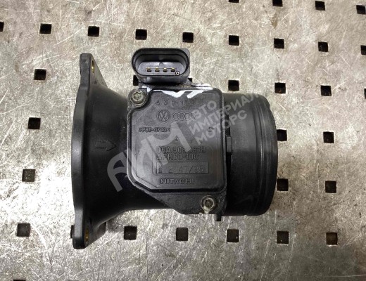 Расходомер воздуха Volkswagen Passat B5 (3B) 1996-2000  Volkswagen Passat Passat B5 (3B) 1996-2000