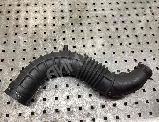 Патрубок воздушного фильтра Renault Megane II 2002-2006  Renault Megane Megane II 2002-2006