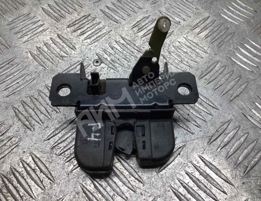 Замок багажника Volkswagen Golf IV (1J) 1997-2004  Volkswagen Golf Golf IV (1J) 1997-2004