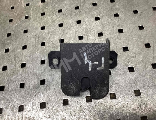 Замок багажника Volkswagen Golf IV (1J) 1997-2004  Volkswagen Golf Golf IV (1J) 1997-2004