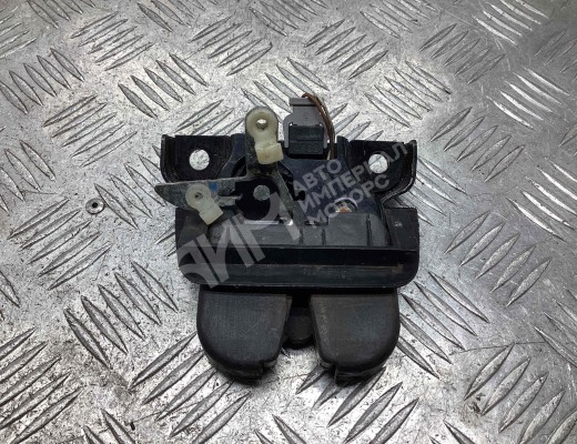 Замок багажника Audi A6 C5 (4B) 2001-2004 рестайлинг  Audi A6 A6 C5 (4B) 2001-2004 рестайлинг
