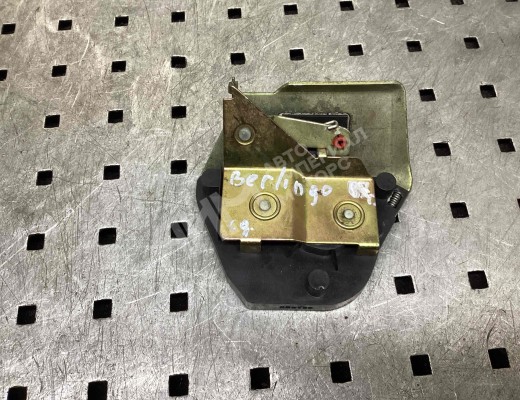 Замок двери задней правой Peugeot Partner I 1996-2008  Peugeot Partner Partner I 1996-2008