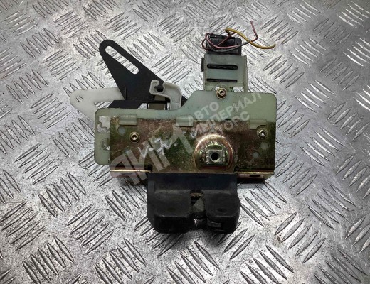Замок багажника Volvo V70 II (SW) 2000-2008  Volvo V70 V70 II (SW) 2000-2008