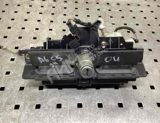 Ручка крышки багажника  Audi A6 C5 (4B) 2001-2004 рестайлинг