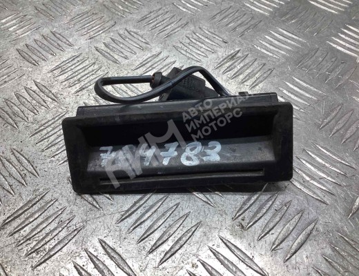 Ручка крышки багажника Volkswagen Touareg I (7L) 2002-2006  Volkswagen Touareg Touareg I (7L) 2002-2006