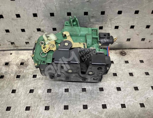 Замок двери передней левой Volkswagen Golf IV (1J) 1997-2004  Volkswagen Golf Golf IV (1J) 1997-2004