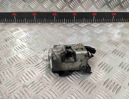 Замок двери передней правой Audi A6 C4 (4A) 1994-1997  Audi A6 A6 C4 (4A) 1994-1997