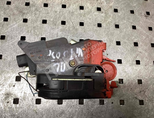 Замок двери передней левой Mercedes Vito (W639) 2003-2010  Mercedes Vito Vito (W639) 2003-2010