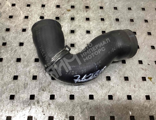 Патрубок интеркулера Volkswagen Golf IV (1J) 1997-2004  Volkswagen Golf Golf IV (1J) 1997-2004
