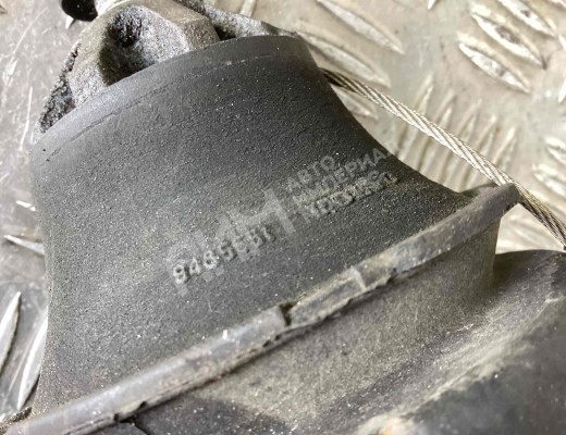 Подушка крепления двигателя Volvo V70 II (SW) 2000-2008  Volvo V70 V70 II (SW) 2000-2008