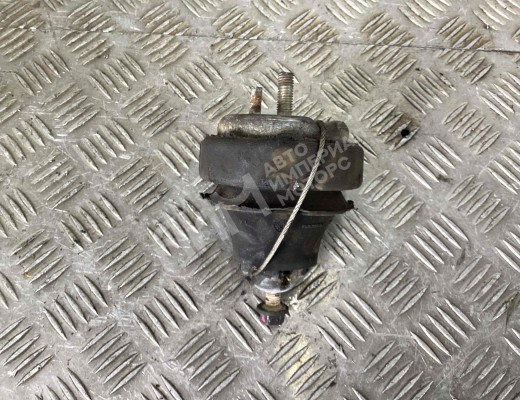 Подушка крепления двигателя Volvo V70 II (SW) 2000-2008  Volvo V70 V70 II (SW) 2000-2008