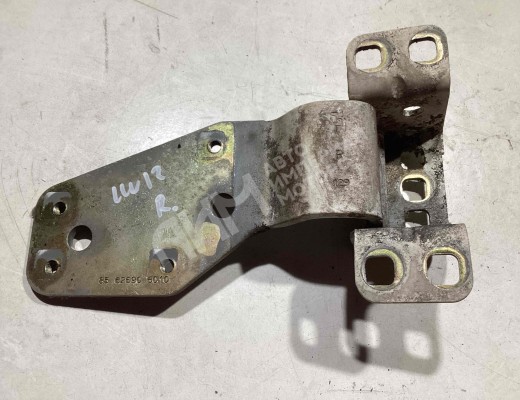 Петля двери MAN L2000 1994-2002  MAN L2000 L2000 1994-2002