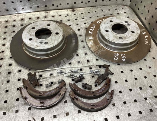 Диск тормозной задний Mercedes C (W203) 2000-2004  Mercedes C C (W203) 2000-2004