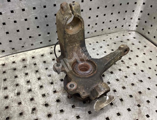Ступица передняя правая Ford C-Max I (C214) 2003-2007  Ford C-Max C-Max I (C214) 2003-2007