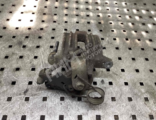 Суппорт задний правый Volkswagen Passat B5 (3B) 1996-2000  Volkswagen Passat Passat B5 (3B) 1996-2000