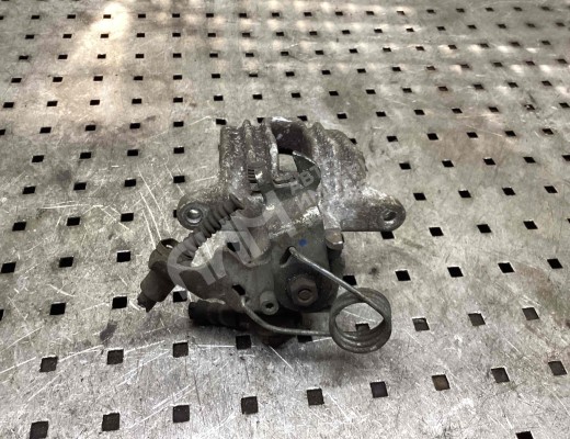 Суппорт задний правый Volkswagen Passat B5 (3B) 1996-2000  Volkswagen Passat Passat B5 (3B) 1996-2000