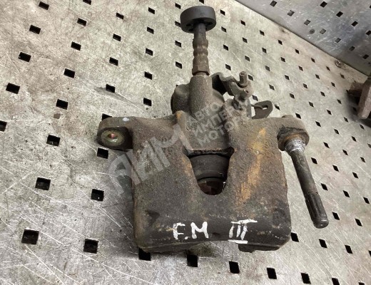 Суппорт задний правый Ford Mondeo III 2000-2003  Ford Mondeo Mondeo III 2000-2003